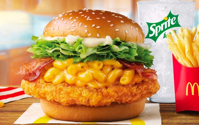  McDonald’s Corea lancia un panino con il Mac and Cheese