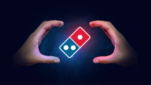  Domino’s Pizza Burger? Il nuovo spot della catena promette qualcosa di mai avuto prima