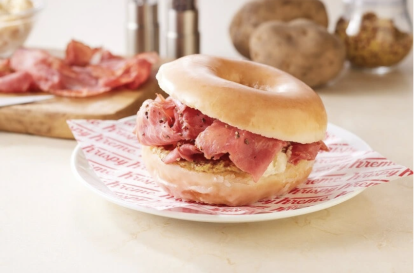  Krispy Kreme Giappone sceglie il pastrami per la sua nuova limited edition