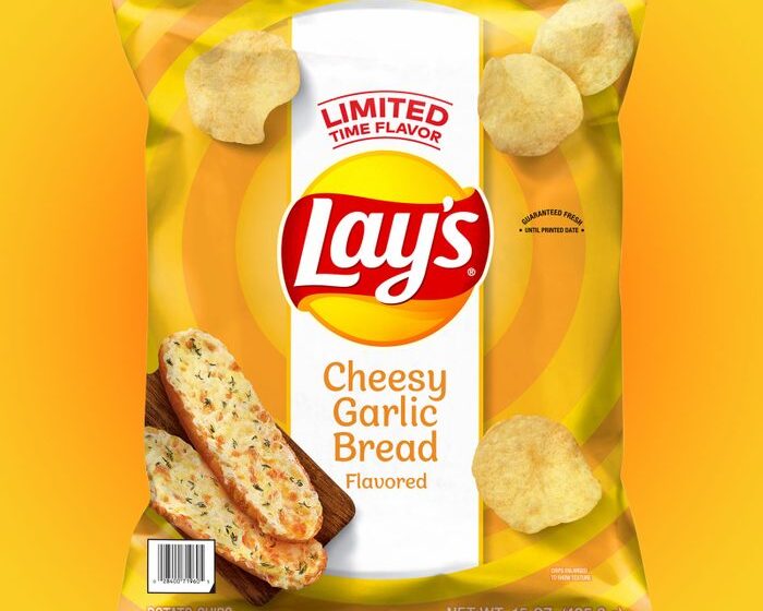  Le nuove patatine Lay’s gusto Garlic Bread